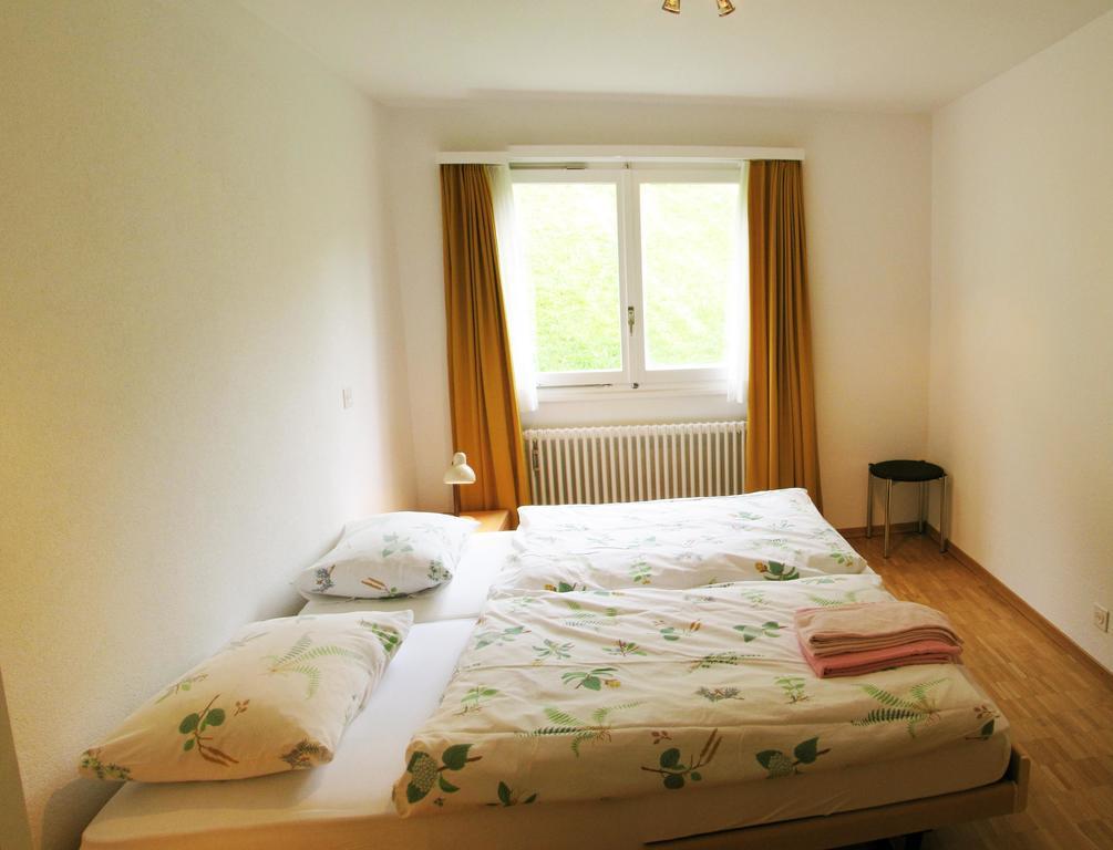 Haus Cristal Apartman Saas Fee Szoba fotó